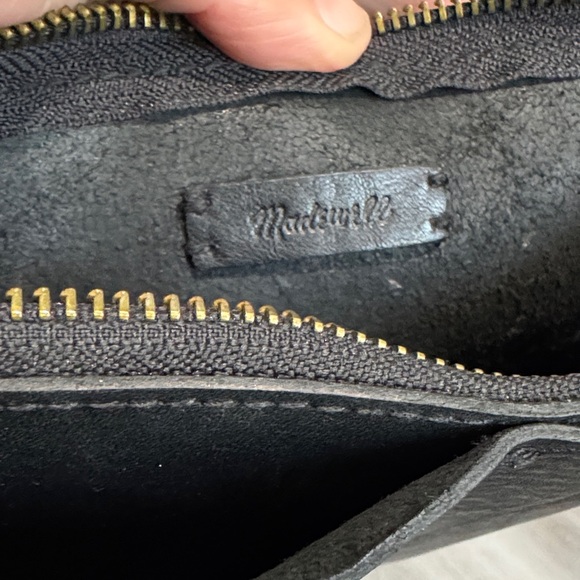 Madewell Leather Black Crossbody Bag - Picture 6 of 6